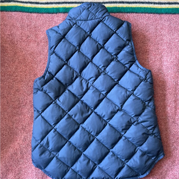 J. Crew Excursion Vest navy quilted vest size small - Picture 5 of 9